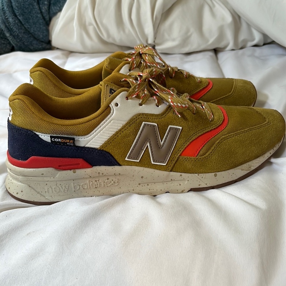 New Balance 997H